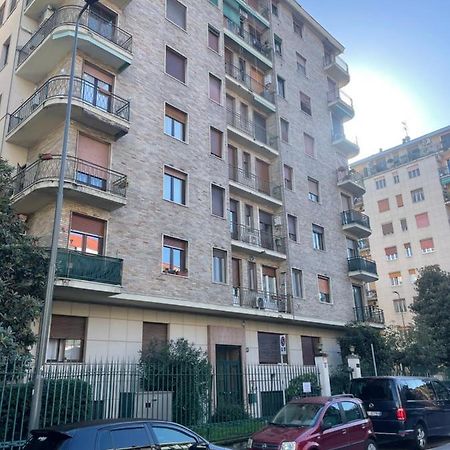 Apartamento Bilocale Metro 4 Blu Frattini - Airport Linate Milán Exterior foto